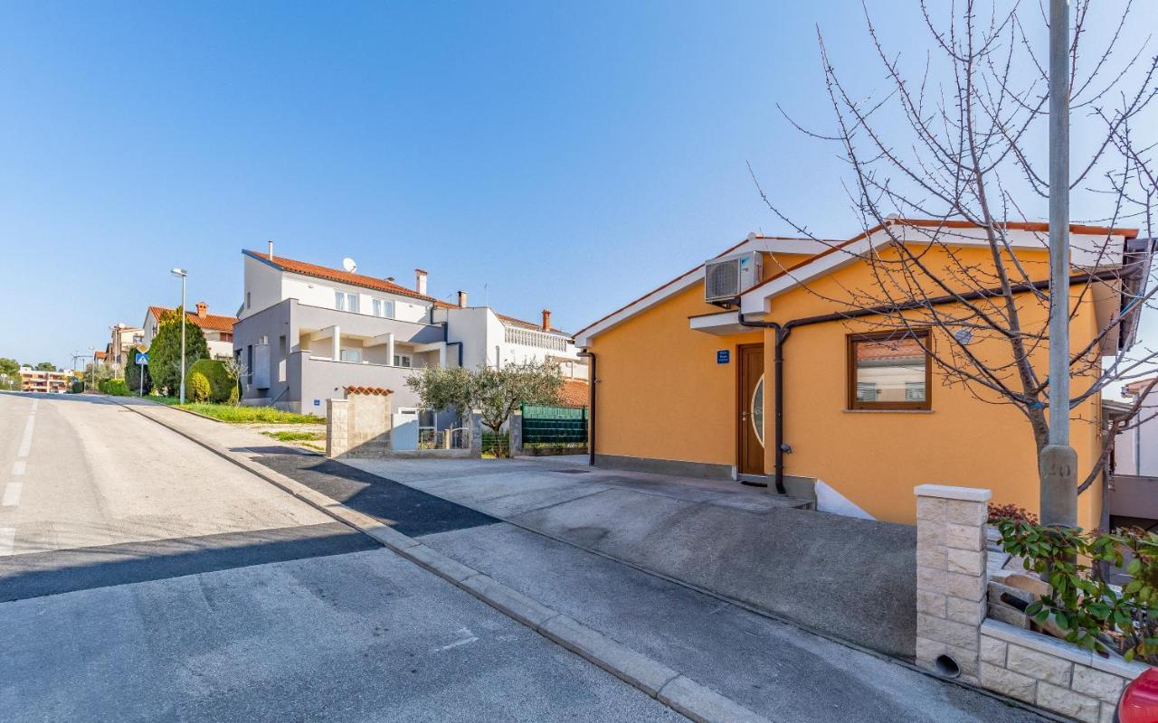 Apartment Blue Pula, New, Family Friendly, Comfortable, Free Parking And Wifi 外观 照片